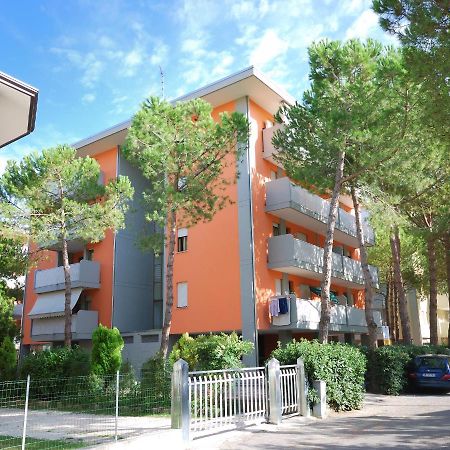 Condominio Tiziano B Bibione Eksteriør bilde