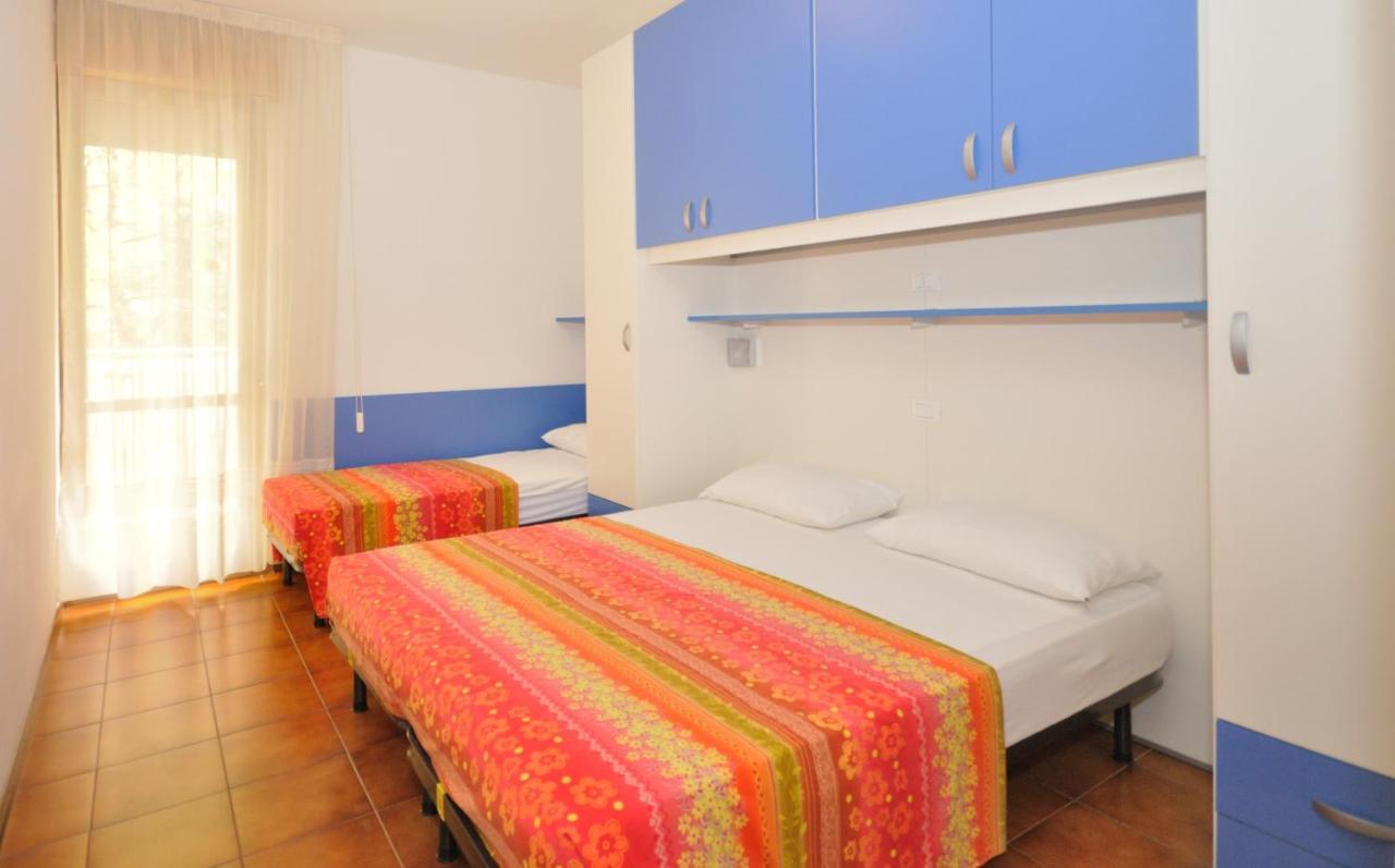 Condominio Tiziano B Bibione Eksteriør bilde